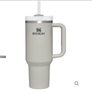 Stanley Quencher 40 oz NIB in Flint Color